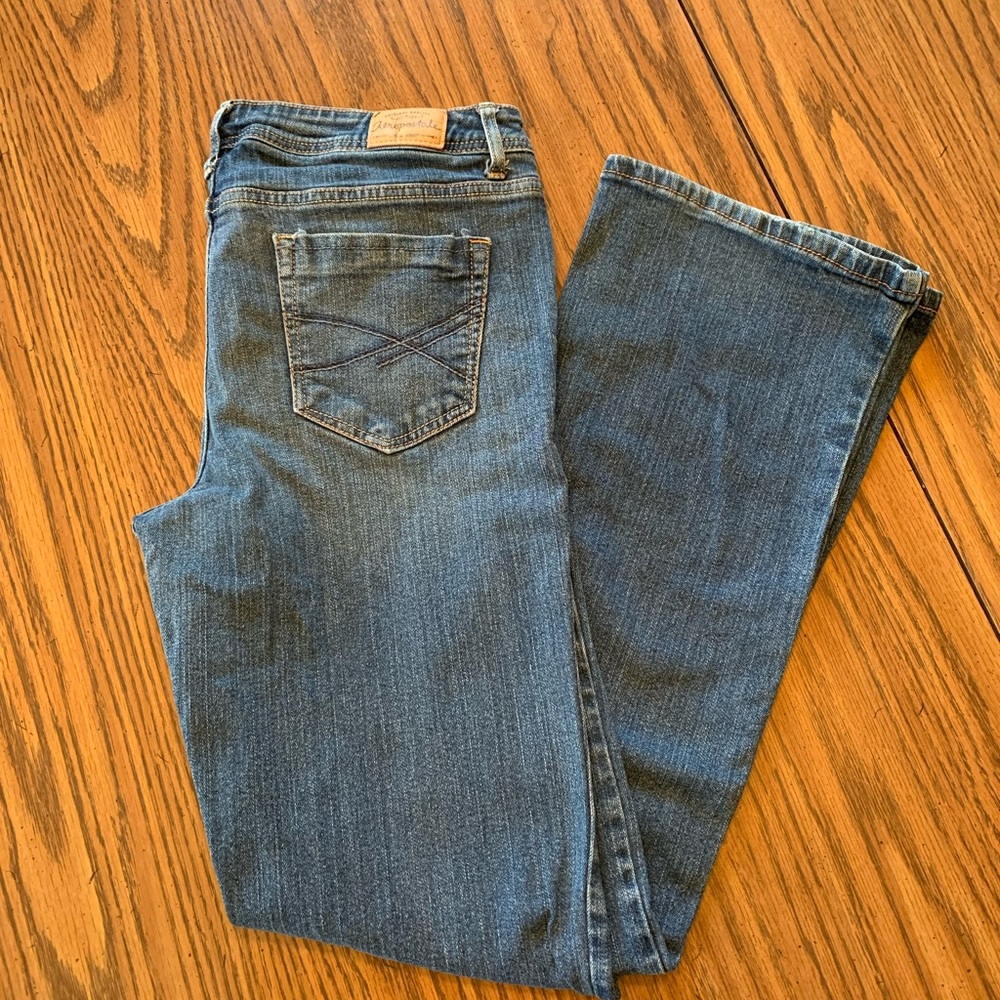 Aeropostale jeans bootcut size 8